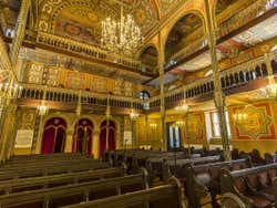 Intérieur de la synagogue chorale